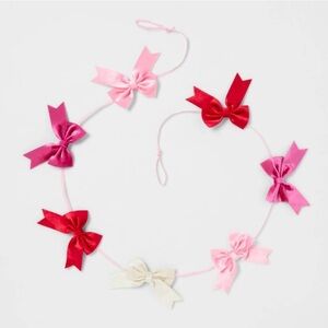 Spritz Pink & Red Bow Garland